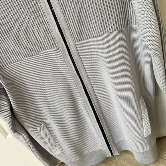 Mens Zipper-Up - Picture 2 of 7